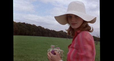 Still from CQ (2001) that has been tagged with: grass