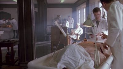 Still from Dead Ringers (1988) that has been tagged with: interior & wide shot & hospital