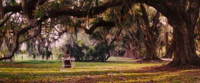 Still from Django Unchained (2012) that has been tagged with: e1a960 & establishing shot
