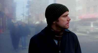Still from Eternal Sunshine of the Spotless Mind (2004) that has been tagged with: street