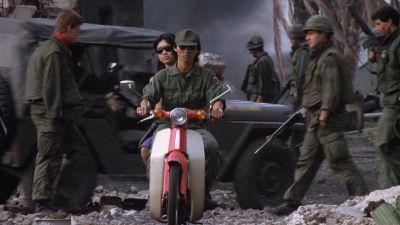 Still from Full Metal Jacket (1987) that has been tagged with: day & motorcycle