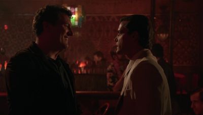 Still from GoodFellas (1990) that has been tagged with: ff704d