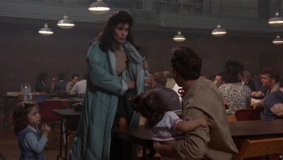 Still from GoodFellas (1990) that has been tagged with: 644220