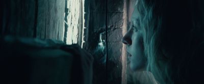 Still from Hanna (2011) that has been tagged with: 40826d & close-up & interior & profile shot & day