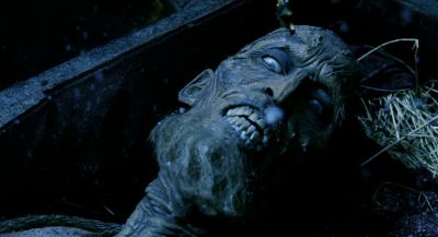 Still from Hellboy (2004) that has been tagged with: night & close-up & exterior