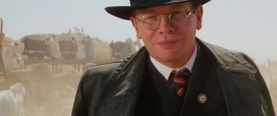 Still from Indiana Jones and the Raiders of the Lost Ark (1981) that has been tagged with: ab4f53 & swastika & glasses
