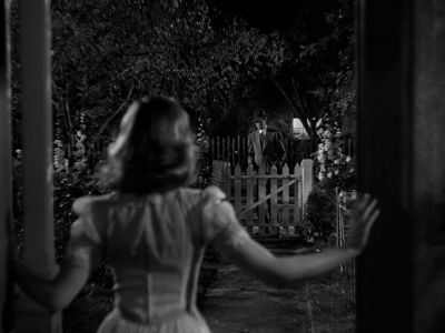 Still from It's A Wonderful Life (1946) that has been tagged with: bfbfbf & black and white & front lawn & medium wide & night