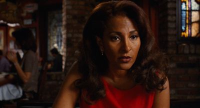 Still from Jackie Brown (1997) that has been tagged with: restaurant & bar
