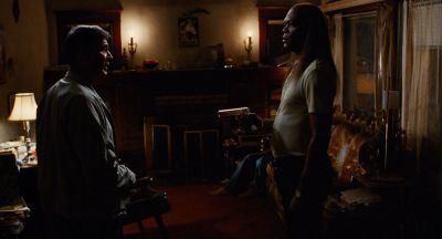 Still from Jackie Brown (1997) that has been tagged with: 3d1414 & wide shot & interior & night