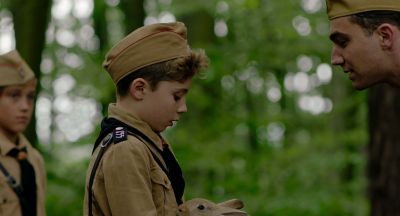 Still from JoJo Rabbit (2019) that has been tagged with: 507a43