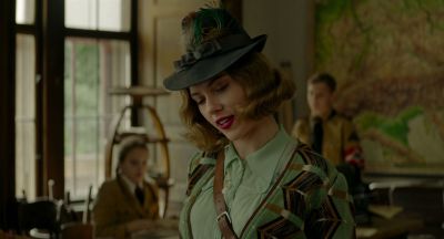 Still from JoJo Rabbit (2019) that has been tagged with: 110d09