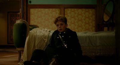 Still from JoJo Rabbit (2019) that has been tagged with: 21431e