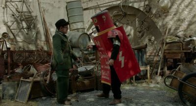 Still from JoJo Rabbit (2019) that has been tagged with: 883f45