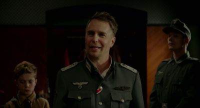 Still from JoJo Rabbit (2019) that has been tagged with: 8f5b5b