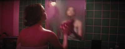 Still from La La Land (2016) that has been tagged with: 6e1c1c & mirror & bathroom