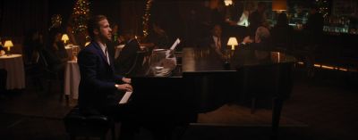 Still from La La Land (2016) that has been tagged with: d4af35