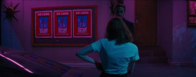 Still from La La Land (2016) that has been tagged with: 008a8a