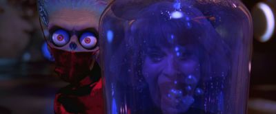 Still from Mars Attacks! (1996) that has been tagged with: 470607 & interior & medium close-up