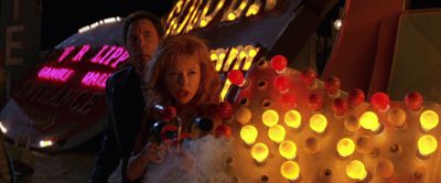 Still from Mars Attacks! (1996) that has been tagged with: night & exterior