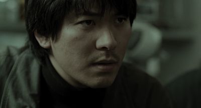 Still from Memories of Murder (2003) that has been tagged with: 000000 & close-up & clean single