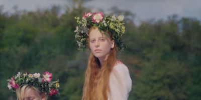 Still from Midsommar (2019) that has been tagged with: day & clean single