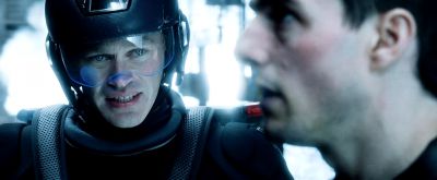 Still from Minority Report (2007) that has been tagged with: helmet
