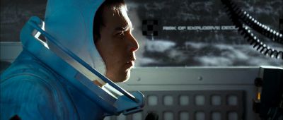 Still from Moon (2009) that has been tagged with: 007575 & day & interior