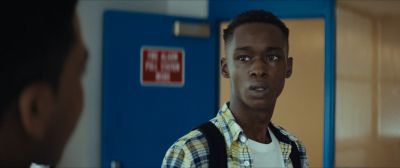 Still from Moonlight (2016) that has been tagged with: 00426b & day & medium shot