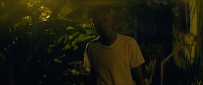 Still from Moonlight (2016) that has been tagged with: exterior & clean single & medium