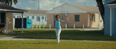 Still from Moonlight (2016) that has been tagged with: 6b8f24 & day & wide shot & exterior