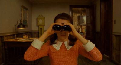 Still from Moonrise Kingdom (2012) that has been tagged with: interior & binoculars