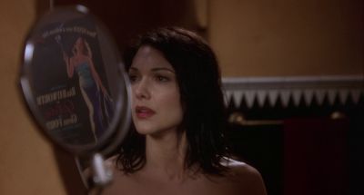 Still from Mulholland Drive (2001) that has been tagged with: 89785d & clean single & medium shot & interior