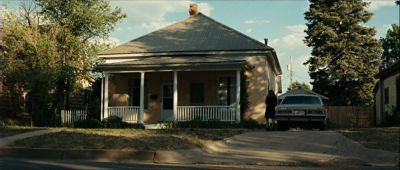 Still from No Country For Old Men (2007) that has been tagged with: establishing shot