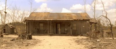 Still from O Brother, Where Art Thou? (2000) that has been tagged with: day & establishing shot