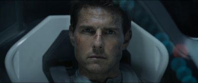 Still from Oblivion (2013) that has been tagged with: 3d341f & close-up & day & clean single