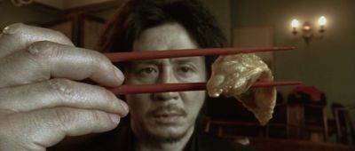 Still from Oldboy (2003) that has been tagged with: eating