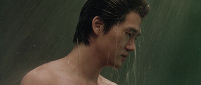 Still from Oldboy (2003) that has been tagged with: shower