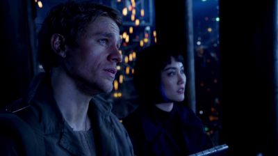 Still from Pacific Rim (2013) that has been tagged with: e18f3d & two-shot
