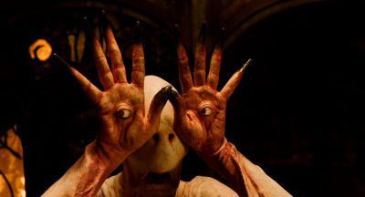 Still from Pan's Labyrinth (2006) that has been tagged with: 000000 & close-up & night