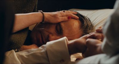 Still from Phantom Thread (2017) that has been tagged with: close-up & sick