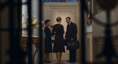 Still from Phantom Thread (2017) that has been tagged with: historical & day & three-shot