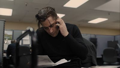 Still from Prisoners (2013) that has been tagged with: cellphone