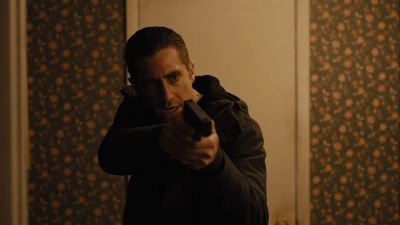 Still from Prisoners (2013) that has been tagged with: medium shot & night & gun & interior