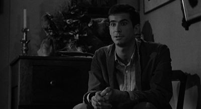 Still from Psycho (1960) that has been tagged with: clean single & medium shot & black and white & interior