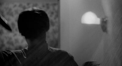Still from Psycho (1960) that has been tagged with: night & murder & over-the-shoulder
