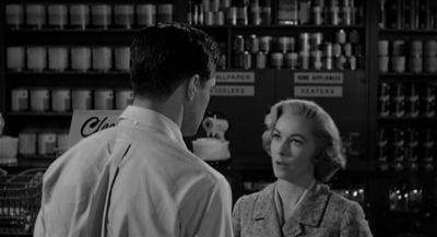 Still from Psycho (1960) that has been tagged with: grocery store