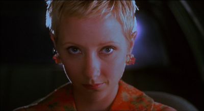 Still from Psycho (1998) that has been tagged with: 6a5bcd & night