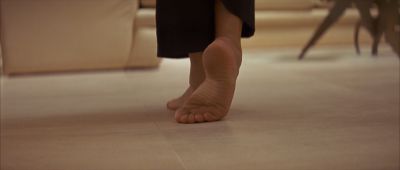 Still from Pulp Fiction (1994) that has been tagged with: interior & feet