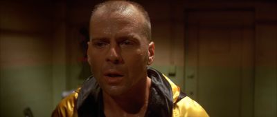 Still from Pulp Fiction (1994) that has been tagged with: 5a2720
