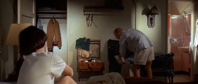 Still from Pulp Fiction (1994) that has been tagged with: 3d1414 & interior & wide shot & over-the-shoulder